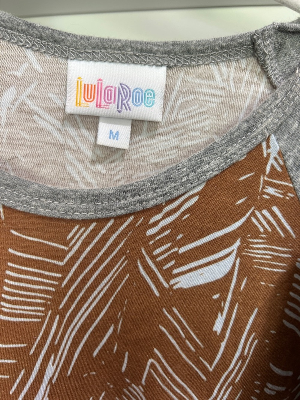 Two LuLaRoe Randy Tops M - Picture 2 of 2
